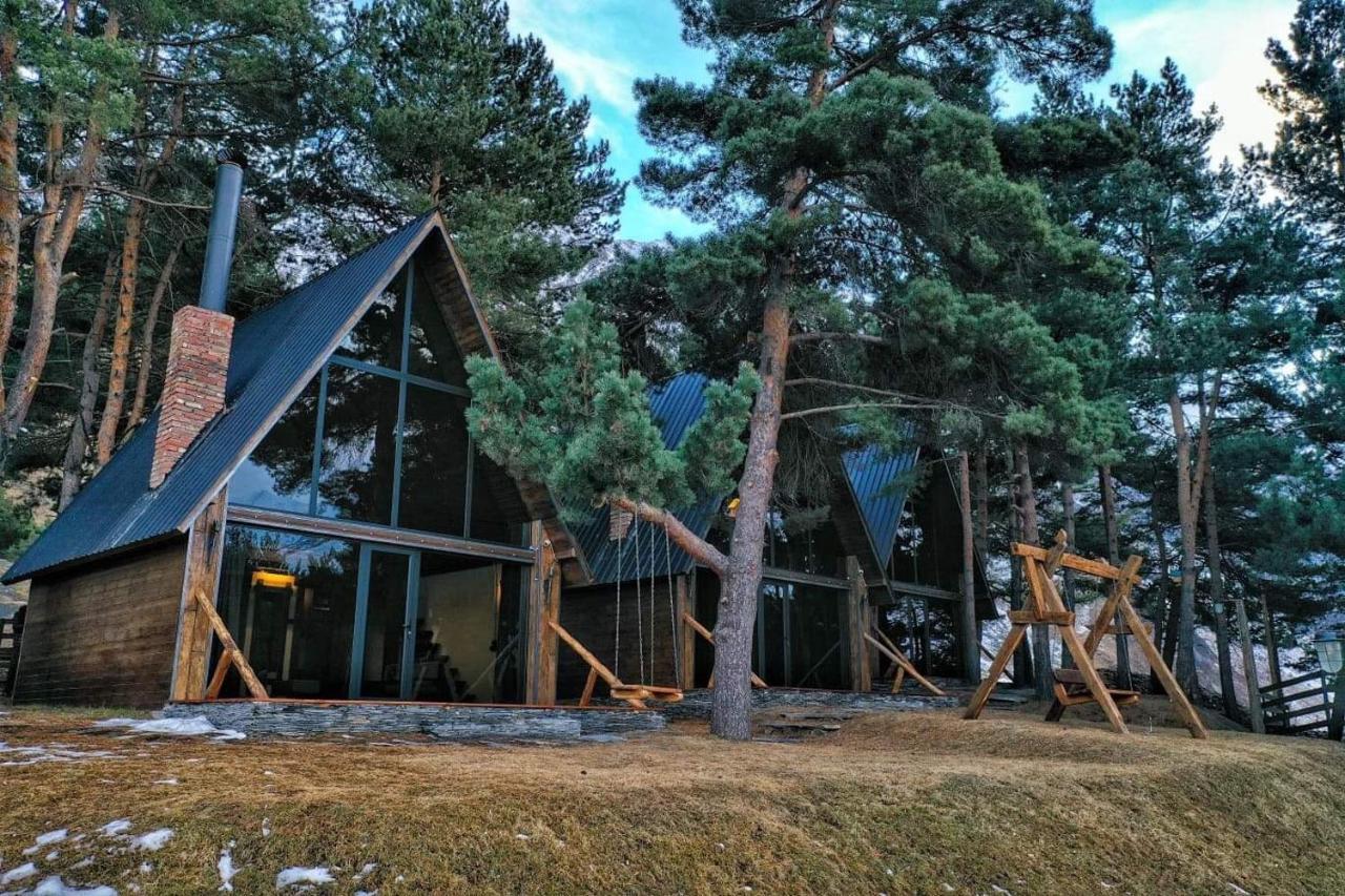 Elia Loft Villa Kazbegi Bagian luar foto
