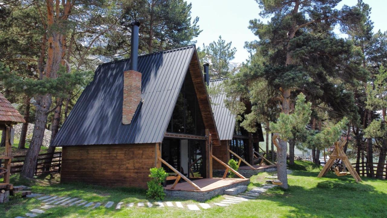 Elia Loft Villa Kazbegi Bagian luar foto
